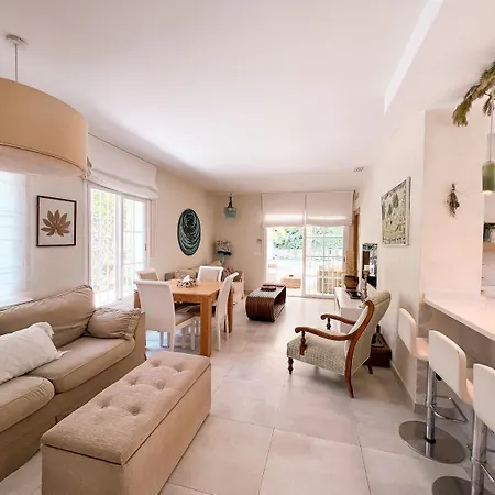 Villa Dua Close To Puerto Banús Marbella